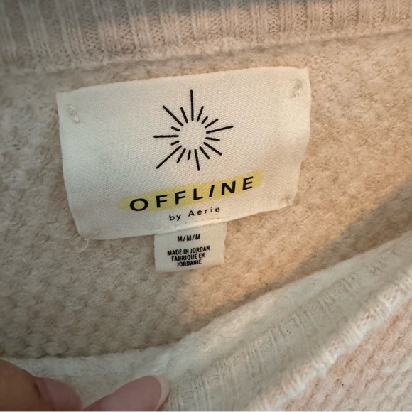 Aerie Cream Colour Sweater, Size Medium, Wide Neck and Cropped Fit - Picture 5 of 6